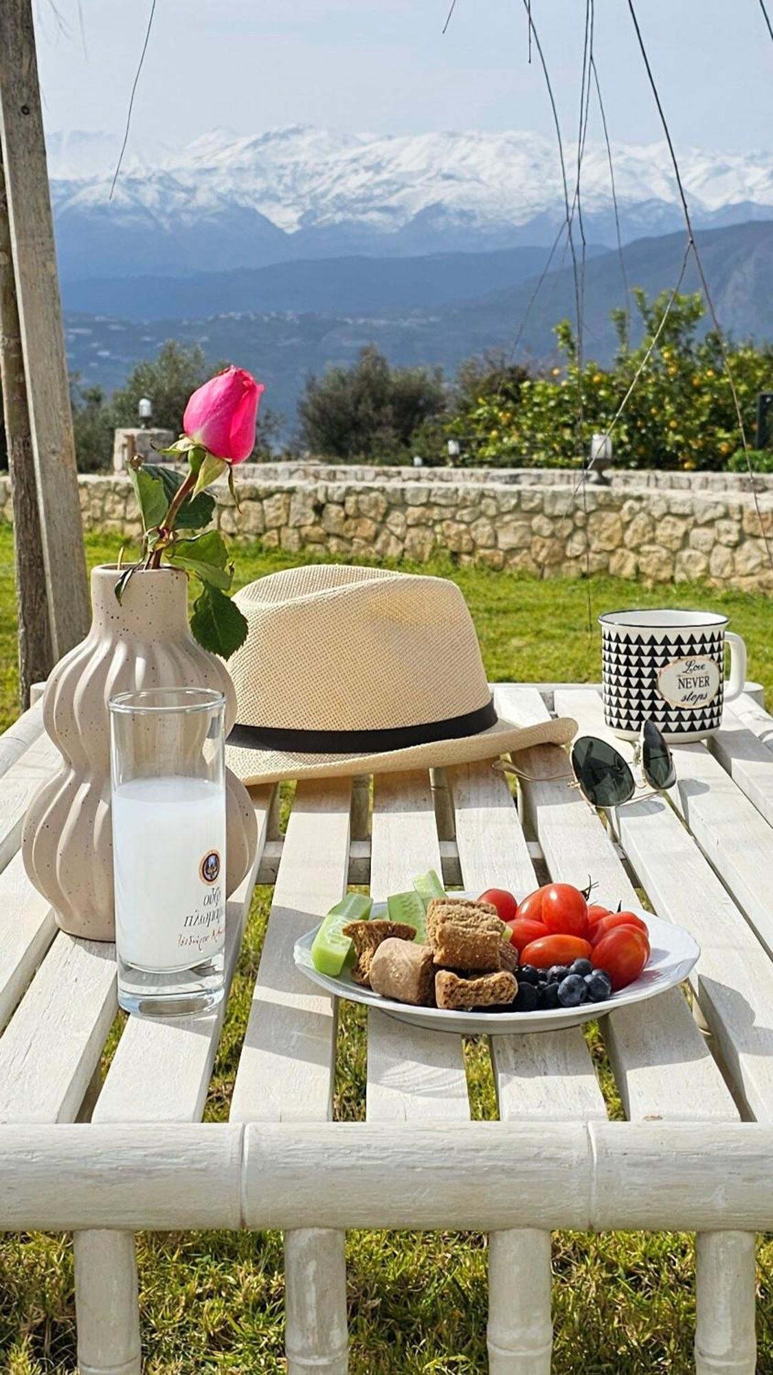 Villa Aitheras With Sea Views And Garden Stérnai المظهر الخارجي الصورة